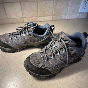 Merrill Vibram Hiking Shoes